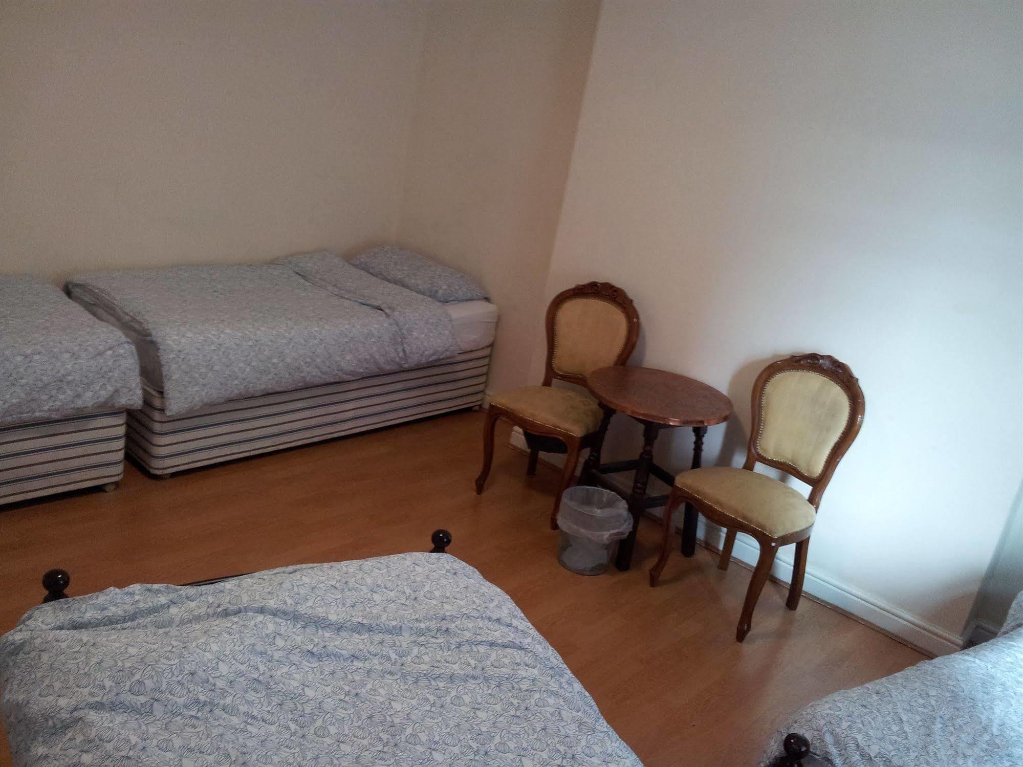 Ten Streets Bed & Breakfast Liverpool Eksteriør bilde